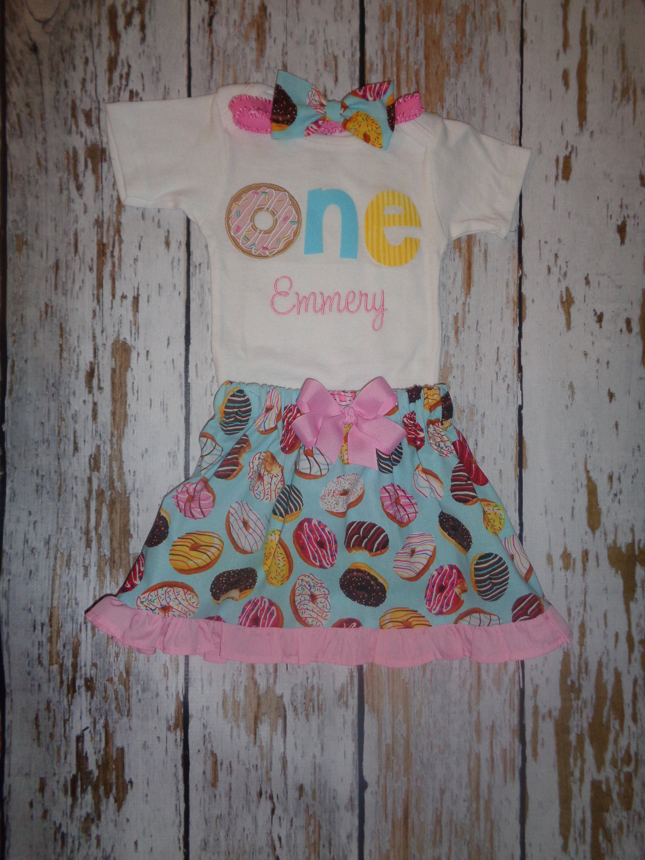 Girls Donut skirt, Skirt Set with Headband, Donut, Doughnut Skirt Set ,birthday outfit, Donut birthday, Skirt baby, Girls Skirt, Donut party